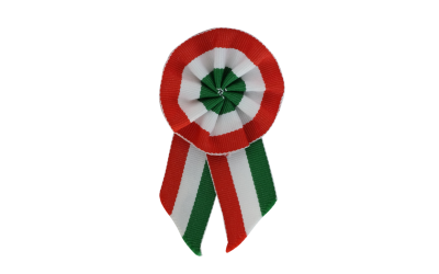 WHY DO HUNGARIANS WEAR A ROSETTE ON MARCH 15?